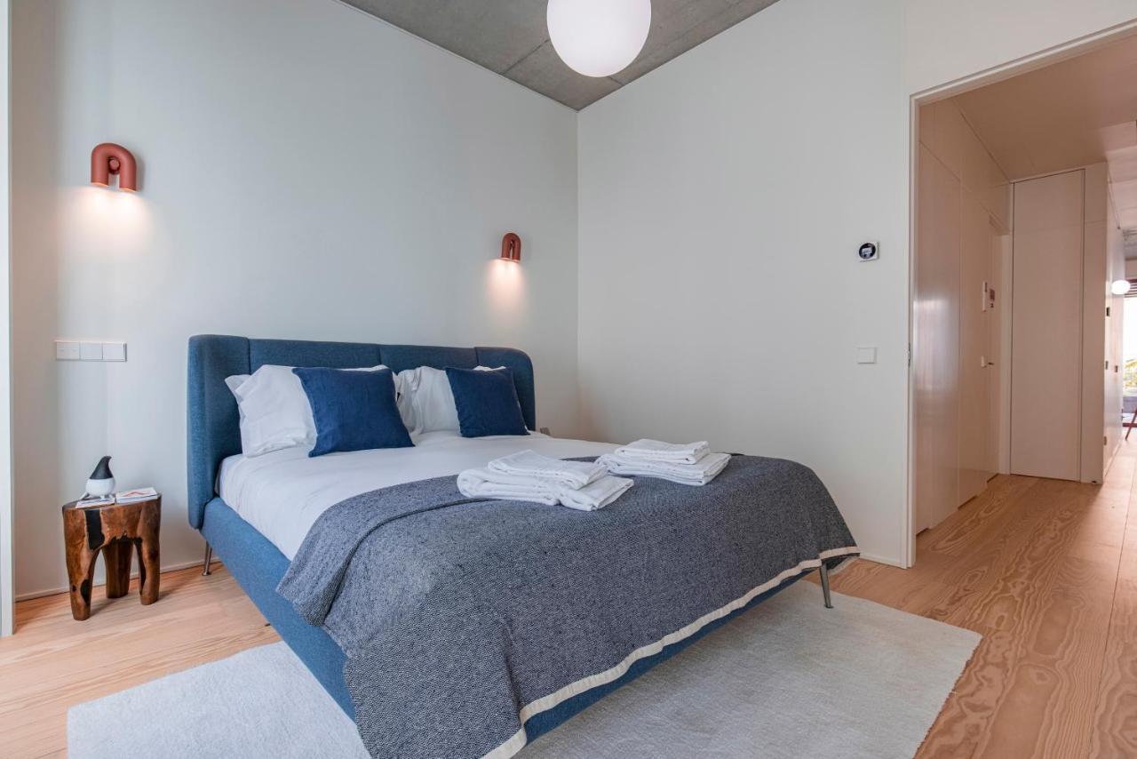 Deluxe 2Bdr Apartment W/ Patio By Lovelystay Lisboa Ngoại thất bức ảnh