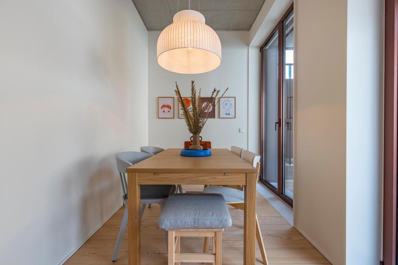 Deluxe 2Bdr Apartment W/ Patio By Lovelystay Lisboa Ngoại thất bức ảnh